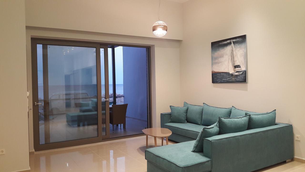Casa Bella Deluxe Apartments Палеохора Екстер'єр фото
