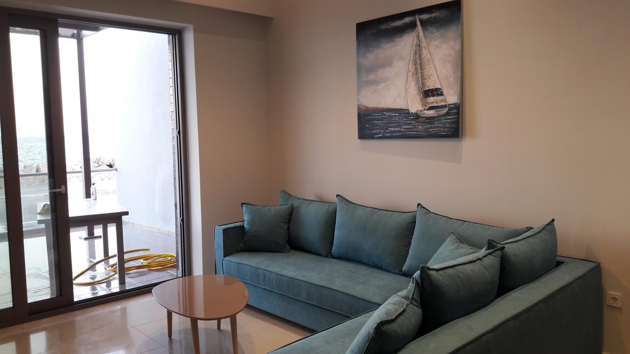 Casa Bella Deluxe Apartments Палеохора Екстер'єр фото